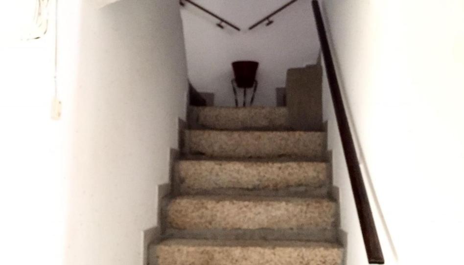 Foto 1 de Casa adosada en venta en Calle Cruz del Prado, 52, Montánchez, Cáceres