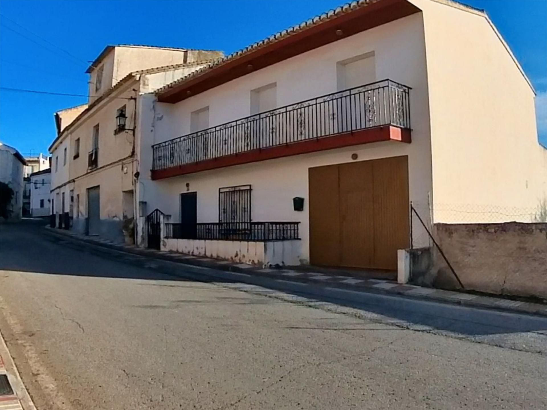 Vista exterior de Pis en venda en Villamena amb Jardí privat, Terrassa i Balcó