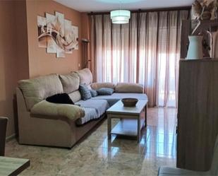 Living room of Flat for sale in Puertollano  with Air Conditioner and Terrace