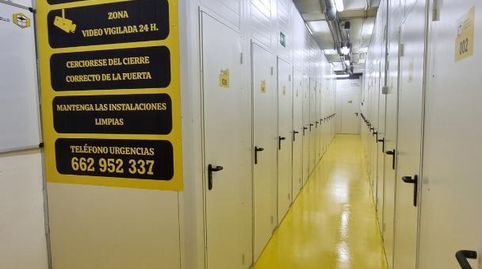 Trastero de alquiler en Calle Palma del Río, 3, Cruz Roja, Sevilla Capital - imagen 3 Foto 3 de Trastero de alquiler en Calle Palma del Río, 3, Cruz Roja, Sevilla Capital