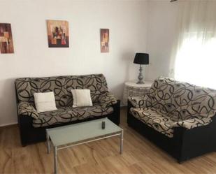 Sala d'estar de Apartament de lloguer en Arroyo del Ojanco amb Terrassa