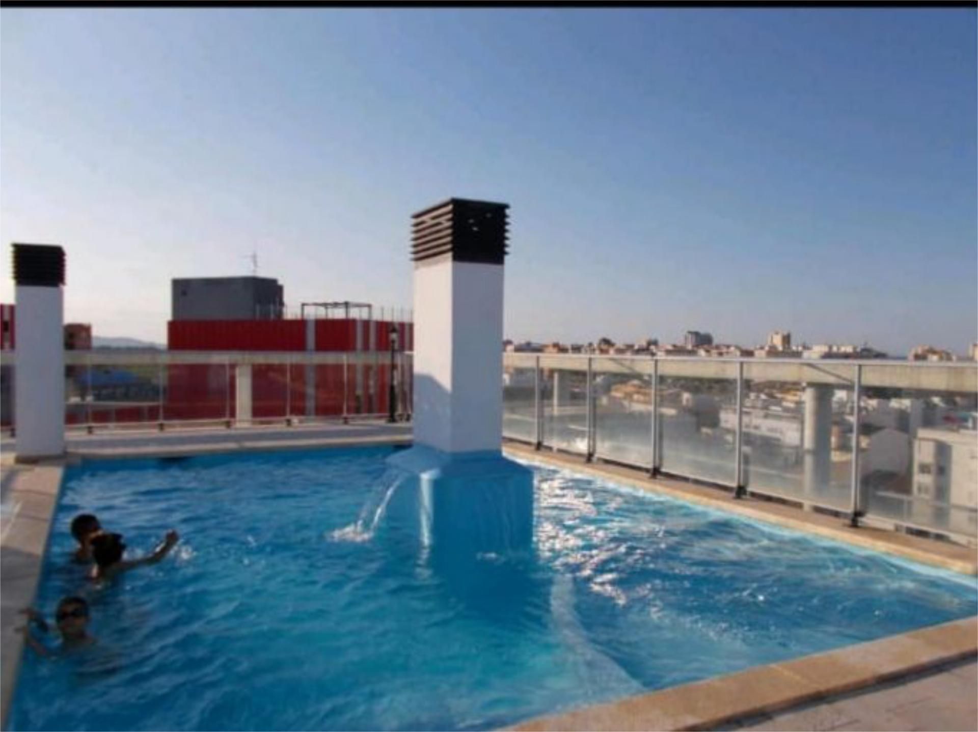 Piscina de Apartament en venda en Gandia amb Aire condicionat, Terrassa i Piscina