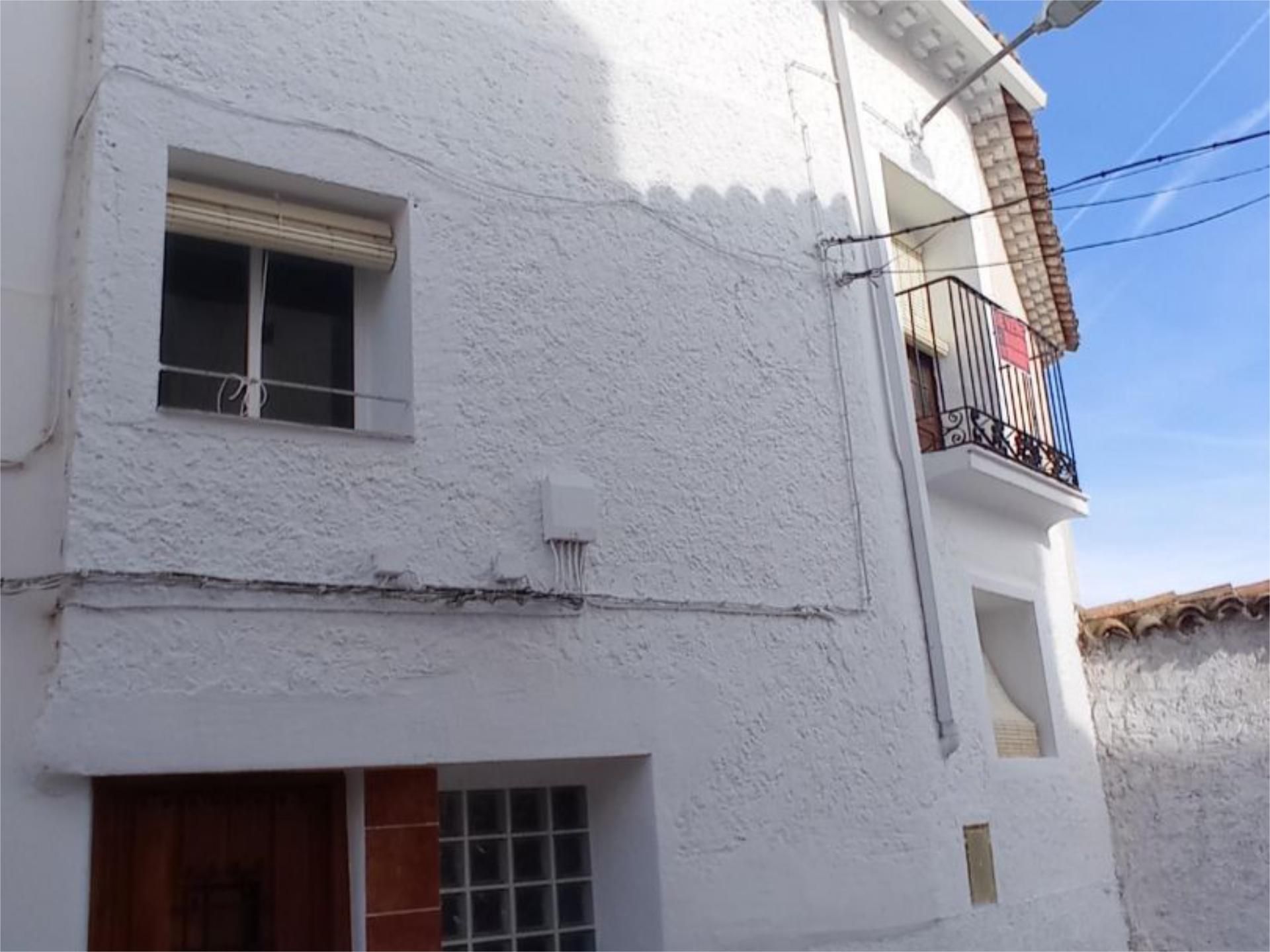 Vista exterior de Finca rústica en venda en Munébrega amb Terrassa, Traster i Balcó
