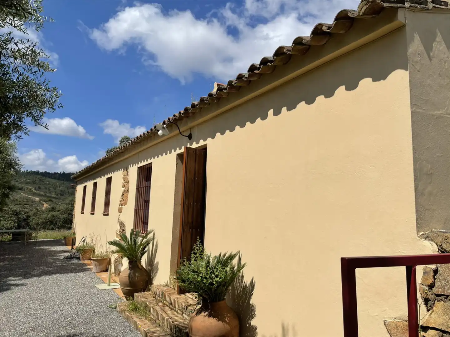 Finca rústica en venta en Zufre Vista exterior de Finca rústica en venta en Zufre con Calefacción, Jardín privado y Terraza