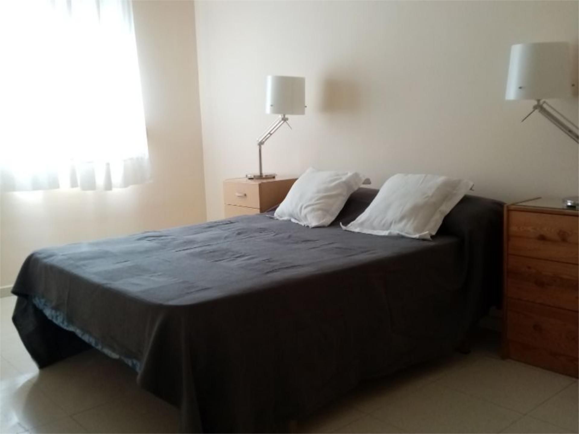Apartment to rent in Calle Torre del Hacho, 14, Zona de la Vega