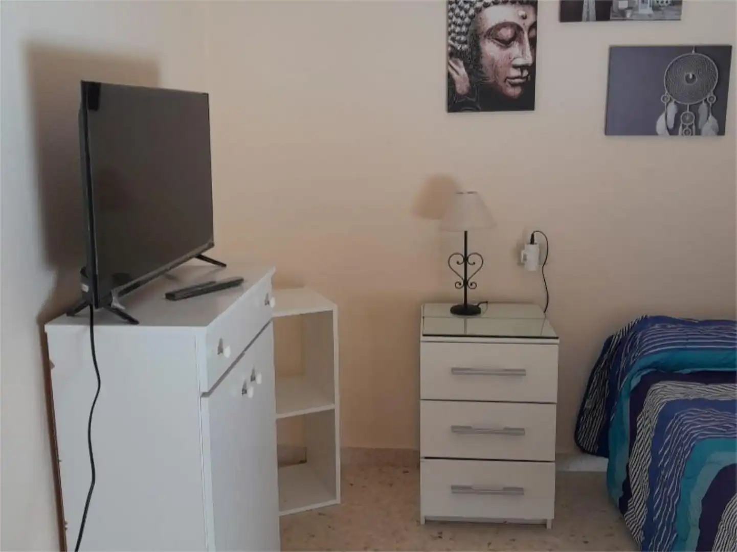 Bedroom of Flat for share in San Cristóbal de la Laguna  with Air Conditioner, Heating and Private garden
