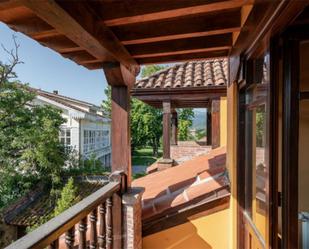 Terrassa de Casa adosada en venda en Santiurde de Toranzo amb Terrassa i Balcó