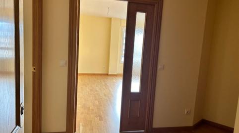 Photo 2 of Flat for sale in Avenida Pérez Galdós, 29, Gran Via, La Rioja