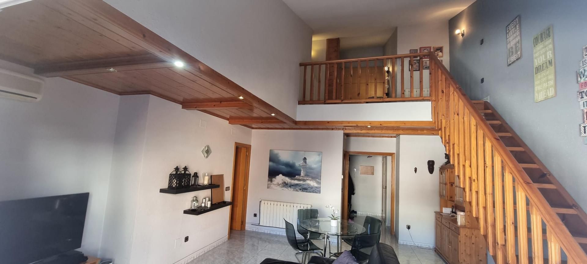 Dúplex en venda en Castellbisbal amb Aire condicionat i Balcó