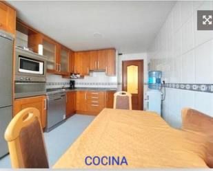 Kitchen of Single-family semi-detached for sale in Santovenia de Pisuerga  with Terrace