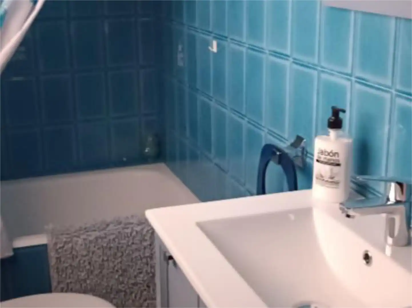 Detached homes for sale in Calle Norte, 9, Villamanrique Bathroom of Detached homes for sale in Villamanrique with Air Conditioner, Heating and Furnished