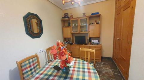 Foto 2 de Casa adosada en venda a Calle Encina, 33, Úbeda, Jaén