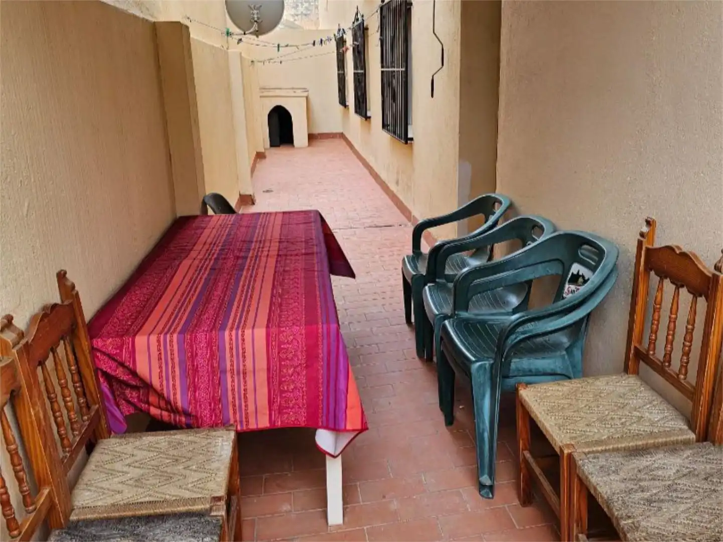 Habitación en Calle Loja, 21, Capuchinos - Los Olivos Terraza de Piso para compartir en Vélez-Málaga con Amueblado y Balcón
