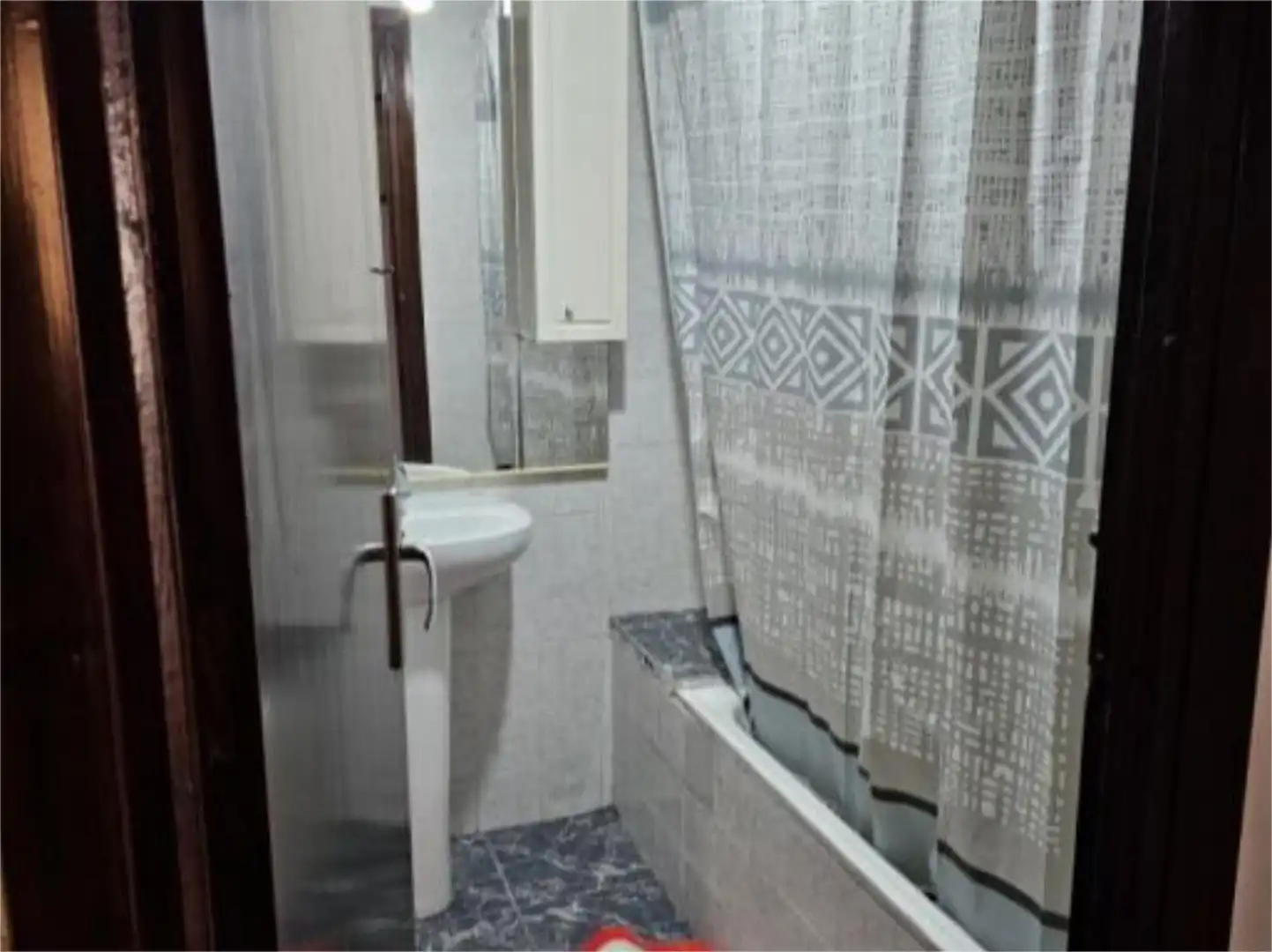 Habitación en Calle Loja, 21, Capuchinos - Los Olivos Baño de Piso para compartir en Vélez-Málaga con Amueblado y Balcón