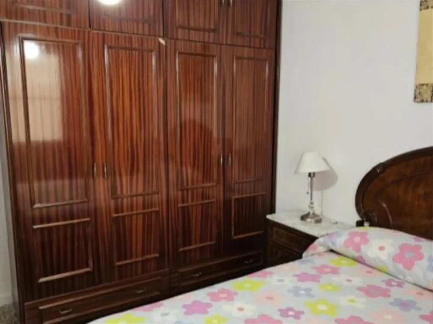 Habitación en Calle Loja, 21, Capuchinos - Los Olivos Habitación de Piso para compartir en Vélez-Málaga con Amueblado y Balcón