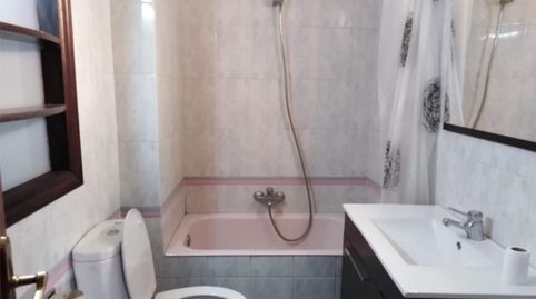 Photo 2 of Room in Carrer Ramon Llull, 23, Príncep de Viana - Clot -Xalets Humbert Torres, Lleida Capital