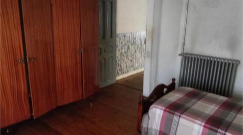 Foto 2 de Casa adosada en venda a Calle San Quirico y Santa Julita, 24, Covaleda, Soria