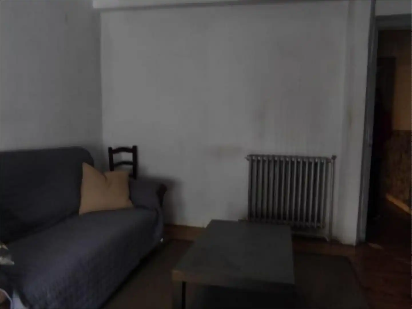 Casa adosada en venta en Calle San Quirico y Santa Julita, 24, Covaleda Sala de estar de Casa adosada en venta en Covaleda con Calefacción