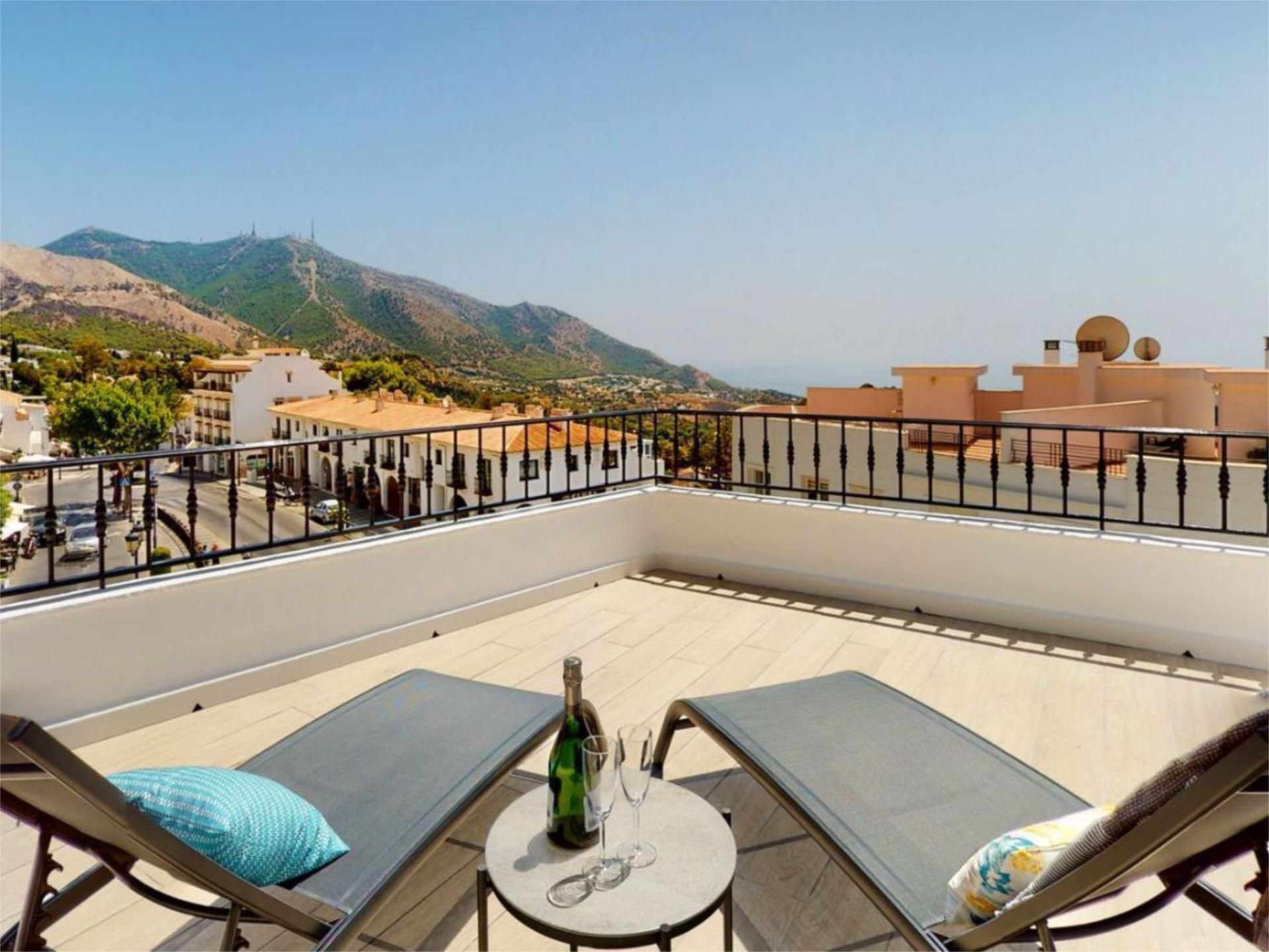 Terrace of Flat for sale in Mijas  with Air Conditioner, Terrace and Balcony
