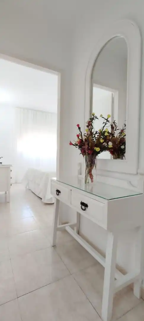 Schlafzimmer von Wohnungen zur Miete in Fuengirola mit Klimaanlage, Heizung und Terrasse