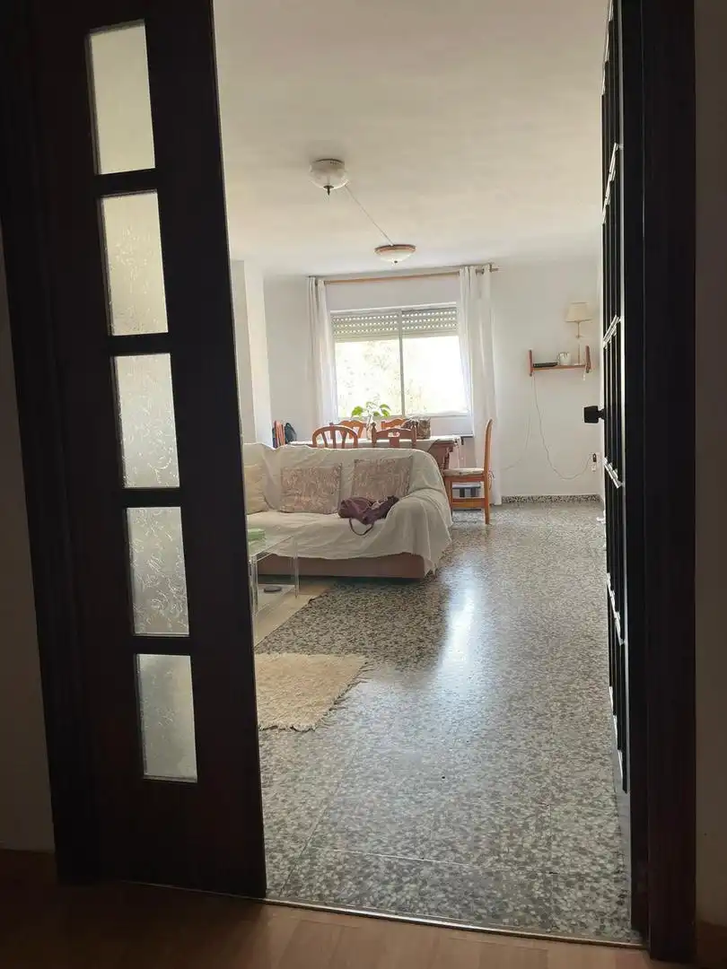 Room in Carrer de l'Almirall Cervera, 2, El Grao Living room of Flat for share in Castellón de la Plana / Castelló de la Plana