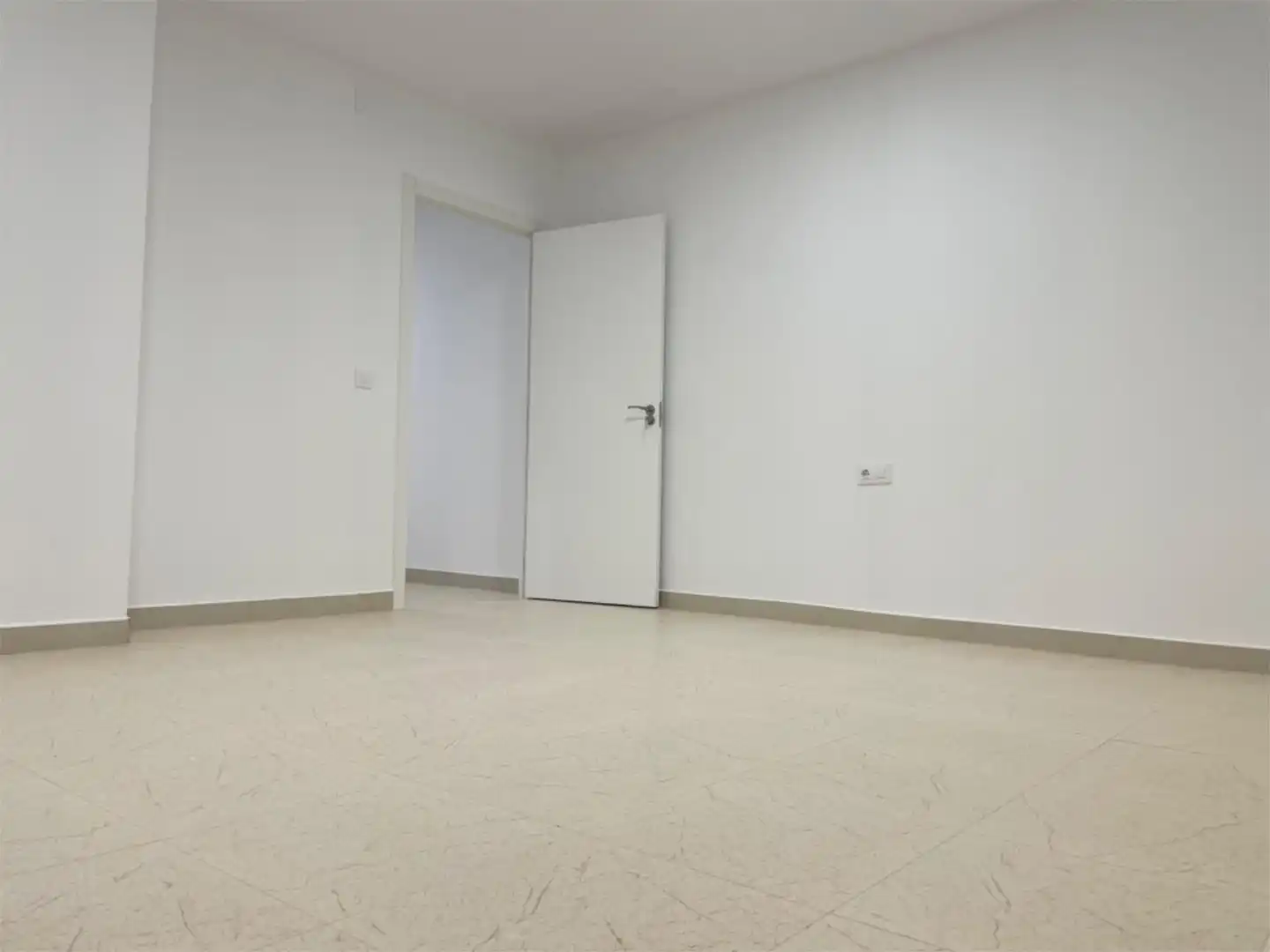 Houses for sale in Villanueva de Castellón  with Air Conditioner