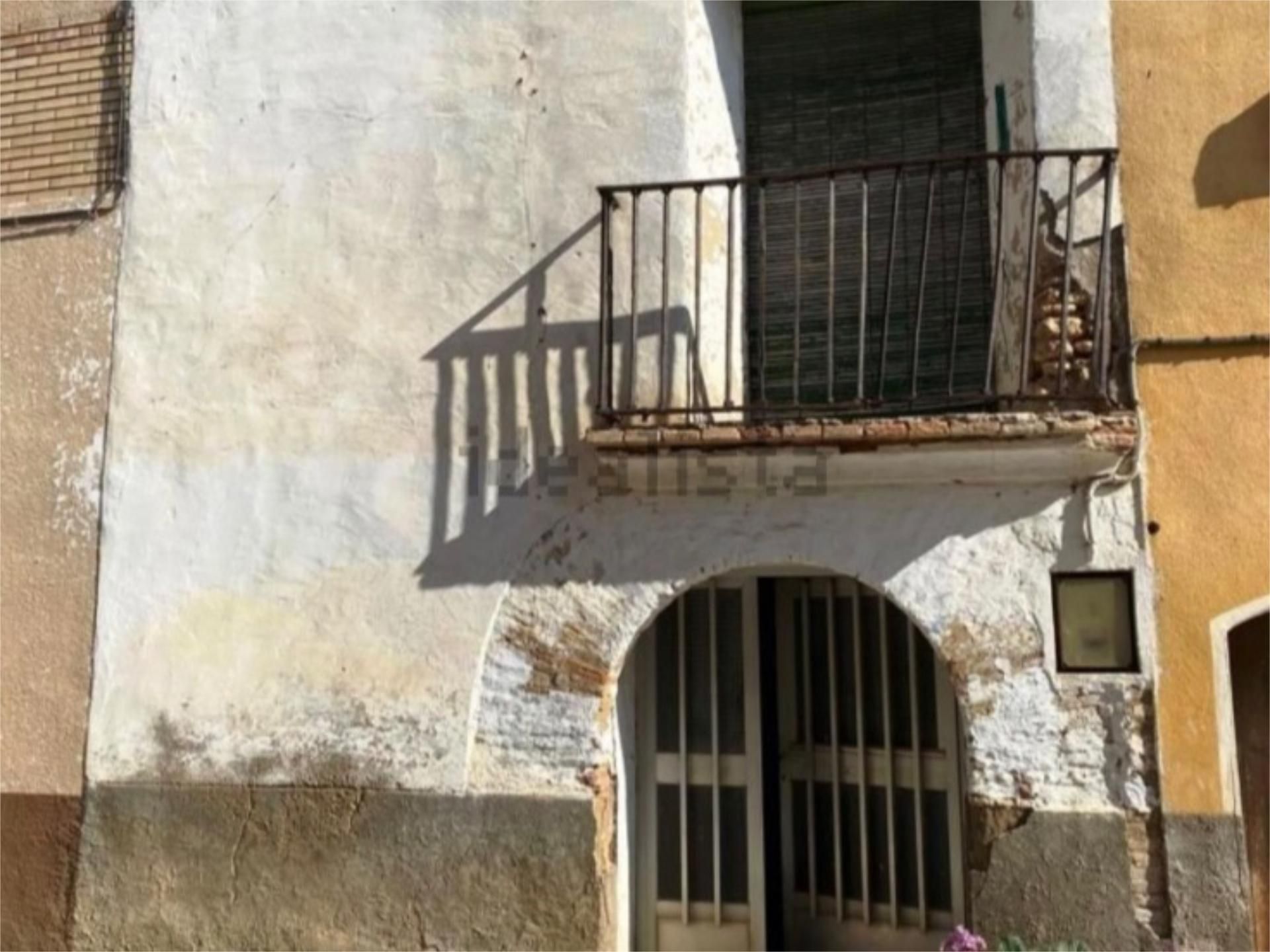 Terrassa de Casa adosada en venda en Barbuñales amb Jardí privat, Terrassa i Traster