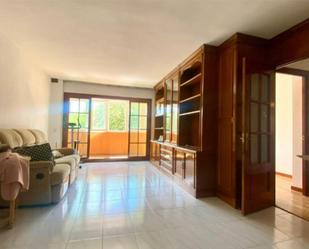 Living room of Flat for sale in Majadahonda  with Air Conditioner and Terrace