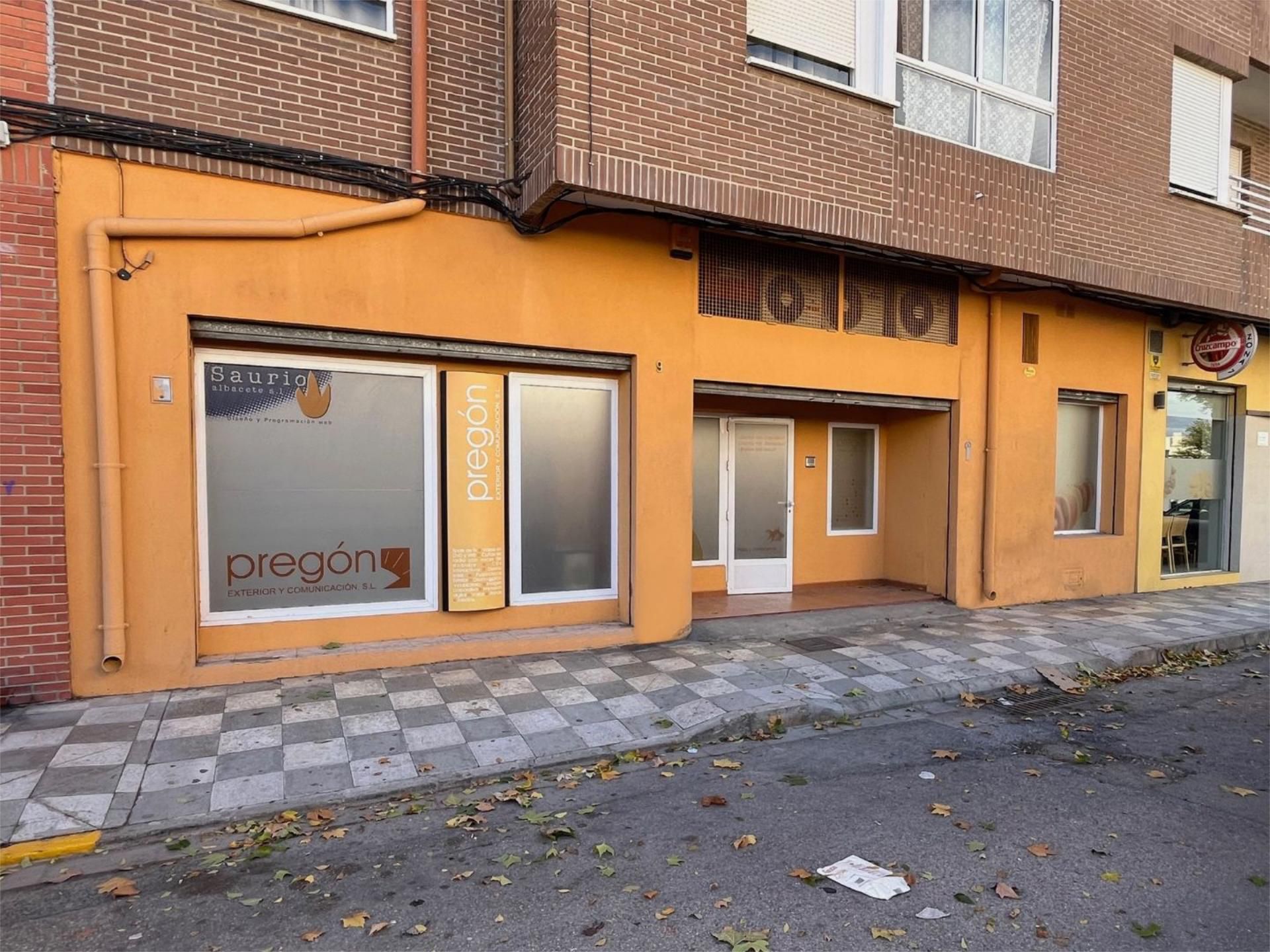 Exterior view of Office for sale in  Albacete Capital