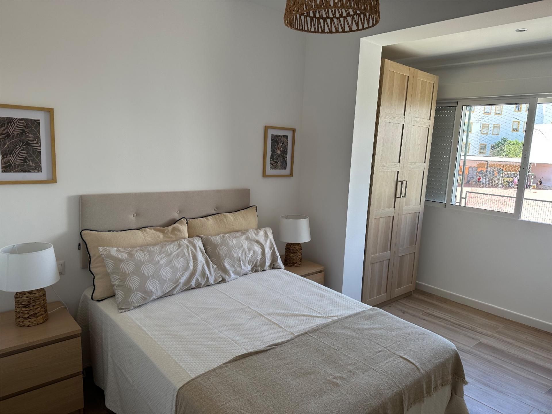 Bedroom of Flat to share in  Huelva Capital  with Furnished