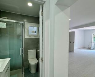 Bathroom of Flat for sale in Getafe  with Terrace and Balcony