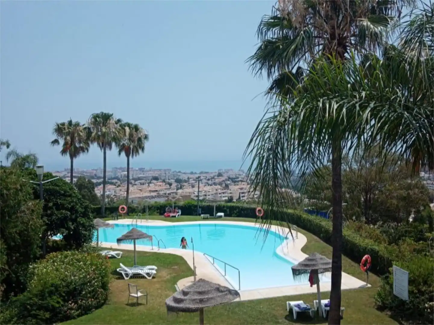 Flat for sale in Avenida Arroyo Hondo, 32, Montealto - Monterrey Swimming pool of Flat for sale in Benalmádena with Air Conditioner, Heating and Private garden