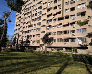 Vista exterior de Pis de lloguer en  Madrid Capital amb Aire condicionat i Terrassa