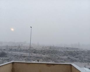 Vista exterior de Casa o xalet en venda en Valdefresno amb Terrassa