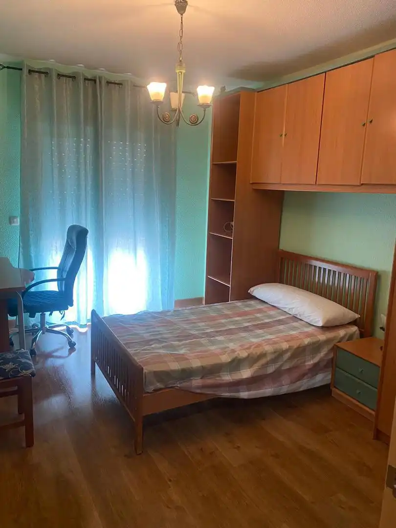 Piso en venta en Calle Puertas de Lorca, 28, Vélez-Rubio Habitación de Piso en venta en Vélez-Rubio con Aire acondicionado, Calefacción y Parquet