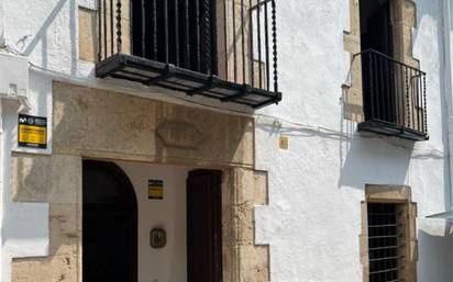 Casa adosada en alquiler en tossa de mar pueblo