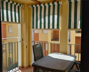 Terrassa de Apartament de lloguer en Manilva amb Terrassa, Piscina i Balcó