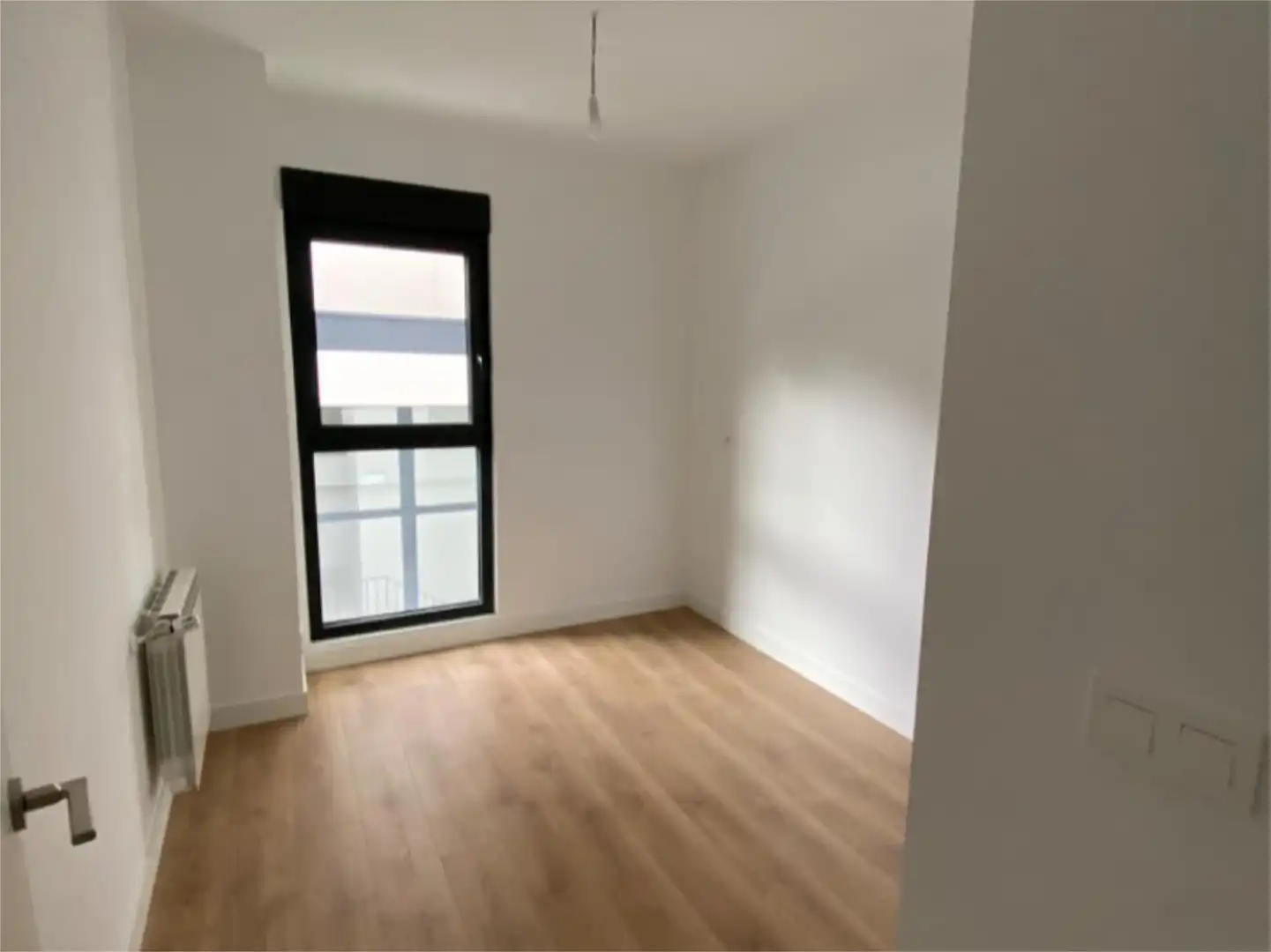 Piso en venta en Rúa Tomás A. Alonso, 93, Plaza Industria Habitación de Piso en venta en Vigo con Calefacción, Parquet y Trastero