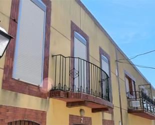 Vista exterior de Apartament en venda en Talavera la Real amb Terrassa i Balcó