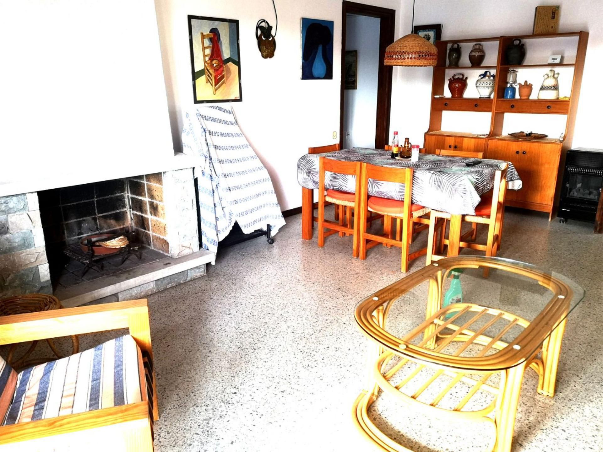 Living room of Flat for sale in Roda de Berà  with Air Conditioner, Terrace and Balcony