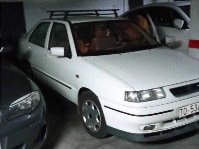 Garaje en Alquiler en Avenida de los Maestros Espaderos, 57 en Santa Teresa-Vista Hermosa