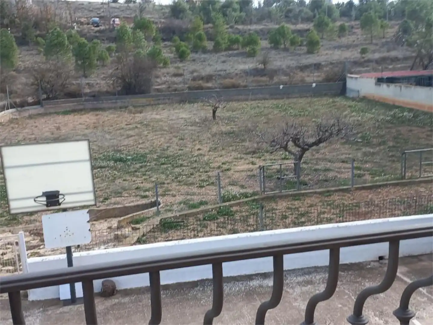 Piso en venta en La Ermita, 20, El Pinar - San León - Las Viñas Jardín de Piso en venta en Teruel con Calefacción, Jardín privado y Terraza