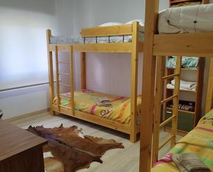 Dormitori de Apartament en venda en Potes amb Terrassa i Balcó