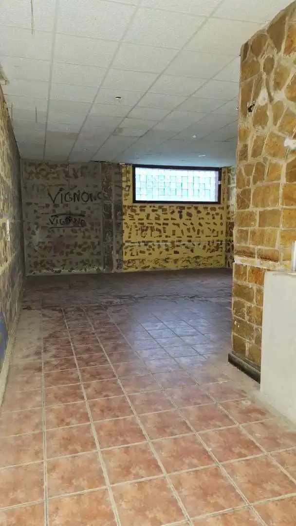 Local de alquiler en Rúa de Pablo Iglesias, 16, Boiro