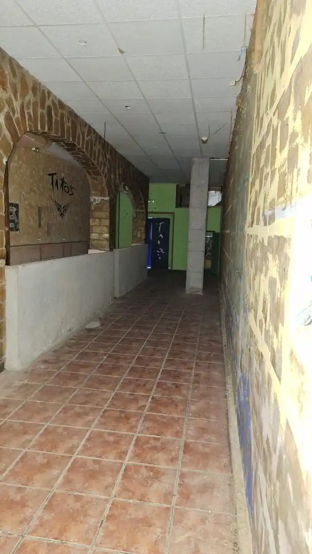 Local de alquiler en Rúa de Pablo Iglesias, 16, Boiro