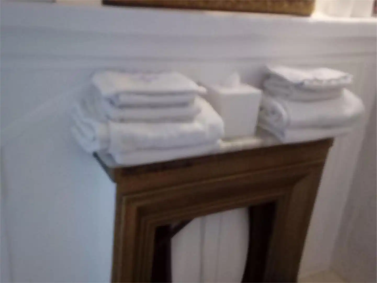 Bathroom of Flat for rent in Almagro  with Air Conditioner, Heating and Terrace