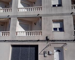 Vista exterior de Casa adosada en venda en L'Ampolla amb Aire condicionat i Balcó