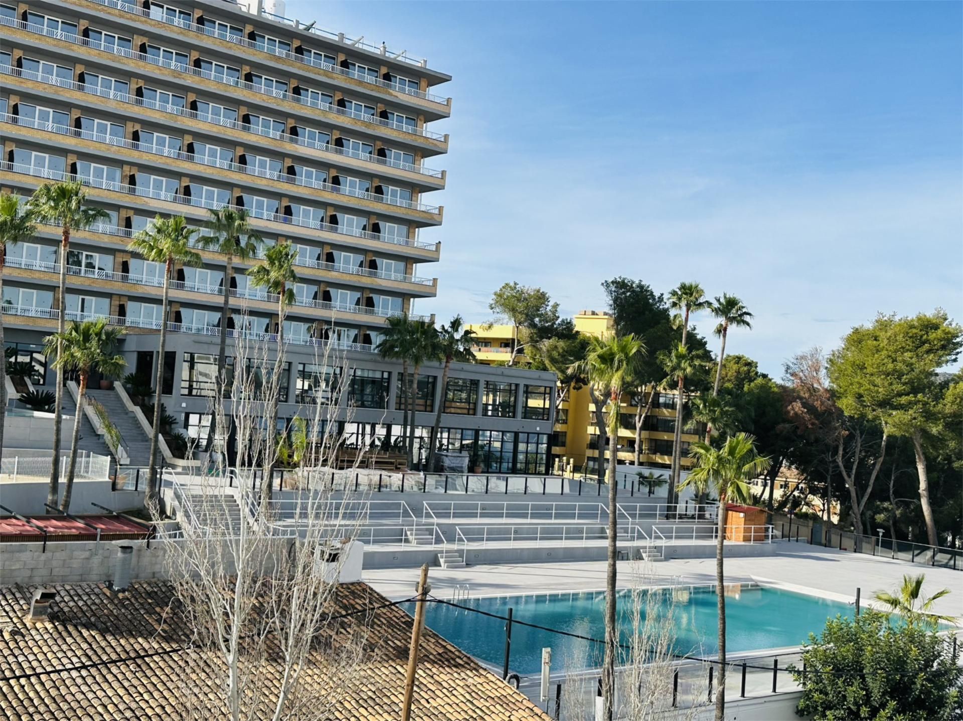 Exterior view of Flat to share in Calvià  with Microwave