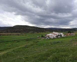 Casa o xalet en venda en Letur