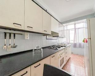 Kitchen of Flat to share in  Huelva Capital